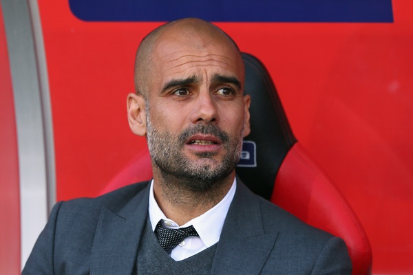 Pep Guardiola no West Ham loi cam on hinh anh