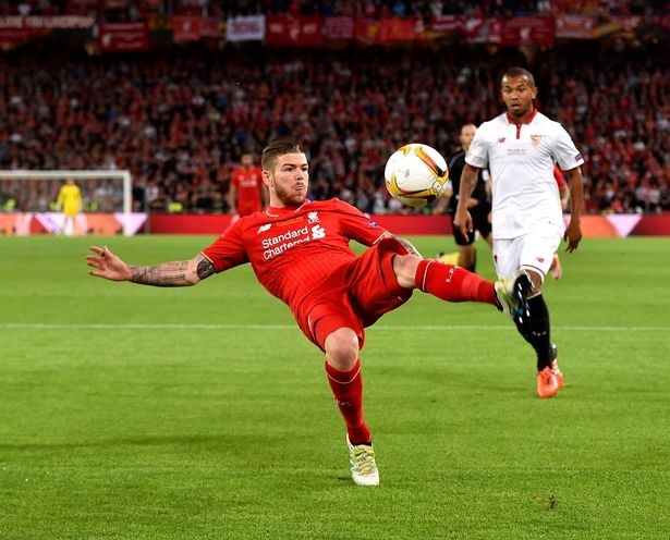 Sevilla vs Liverpool anh 1