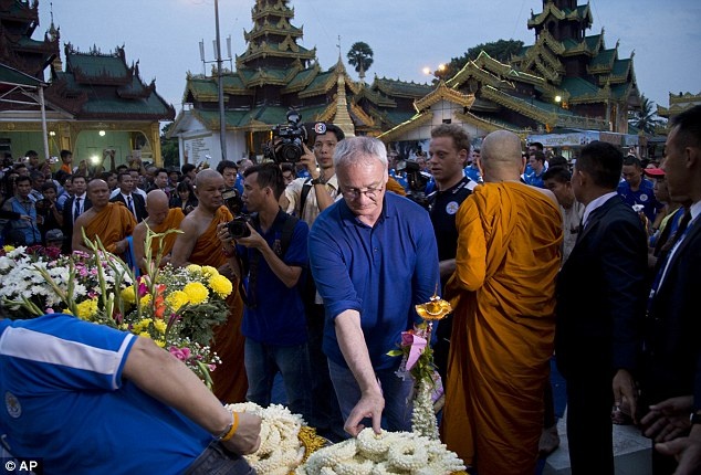 Cau thu Leicester gay sot tren dat Myanmar anh 6