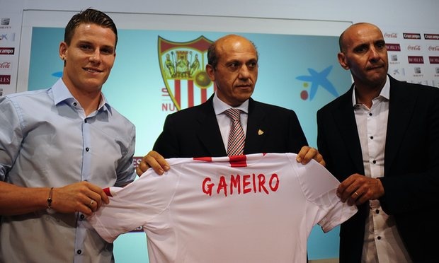 MU chiêu mộ Monchi ảnh 3 MU chieu mo Monchi anh 3