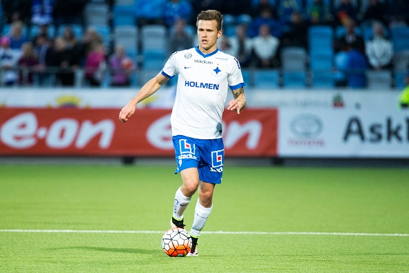 10 ke noi loan dang xem tai Euro anh 4