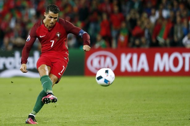 Bo Dao Nha vs Iceland anh 1