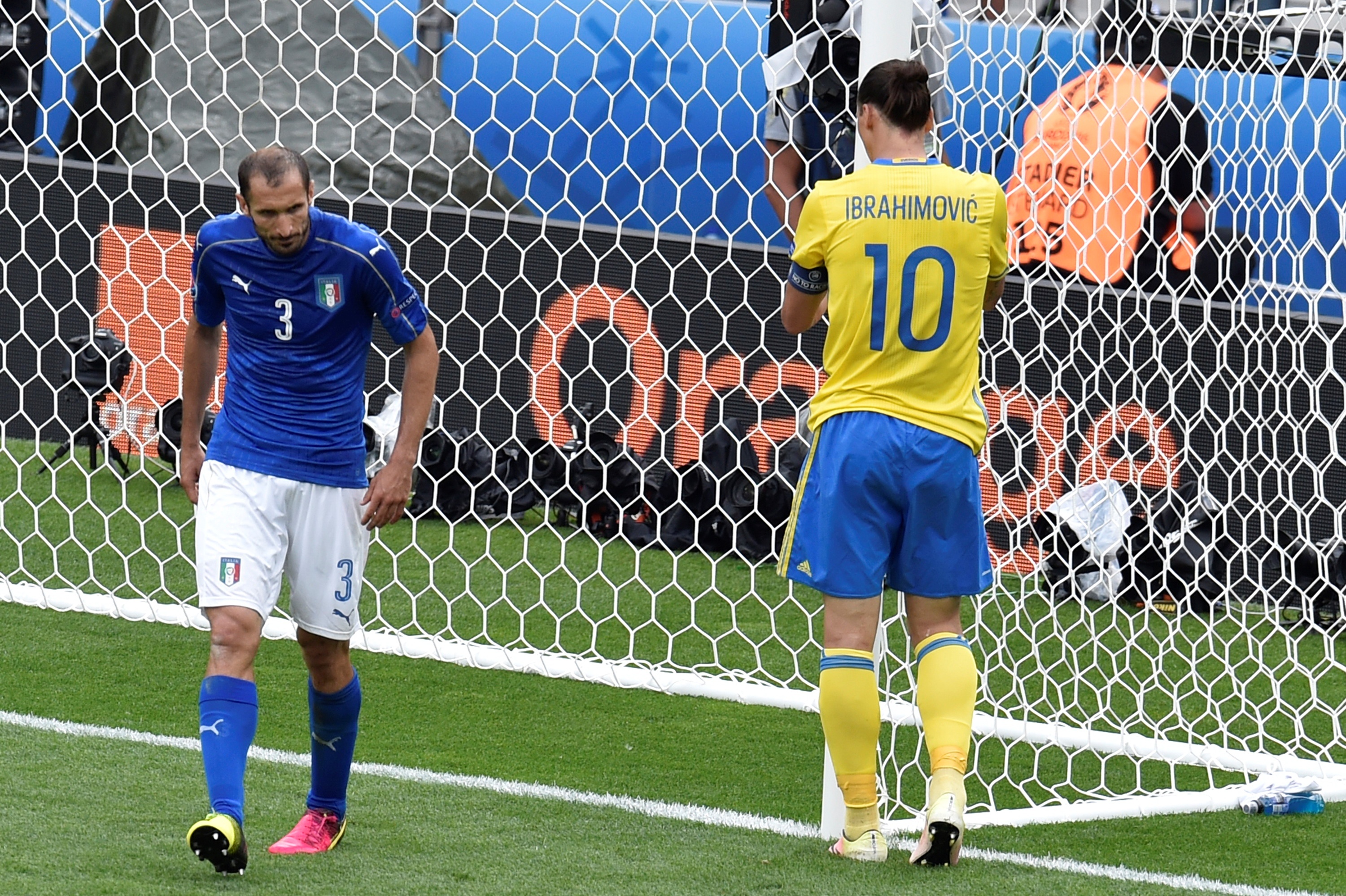 Thuy Dien vs Italy anh 3