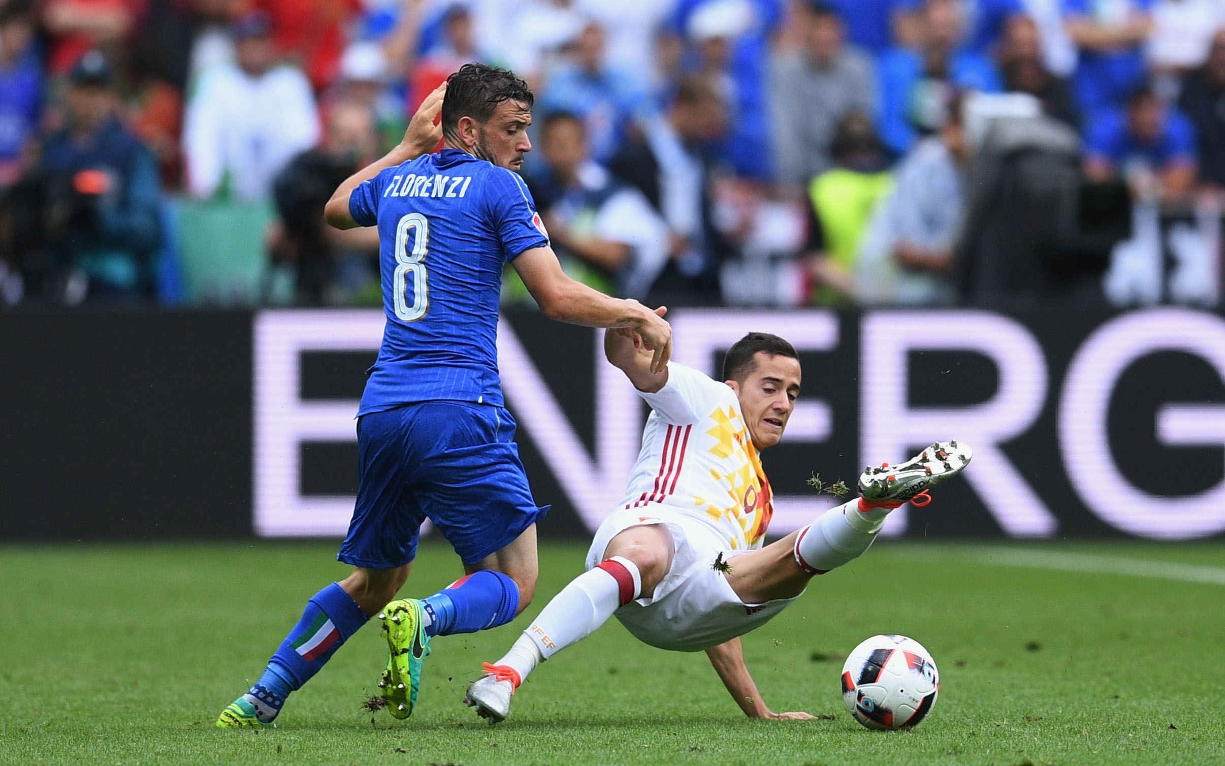 Italy vs Tay Ban Nha anh 1