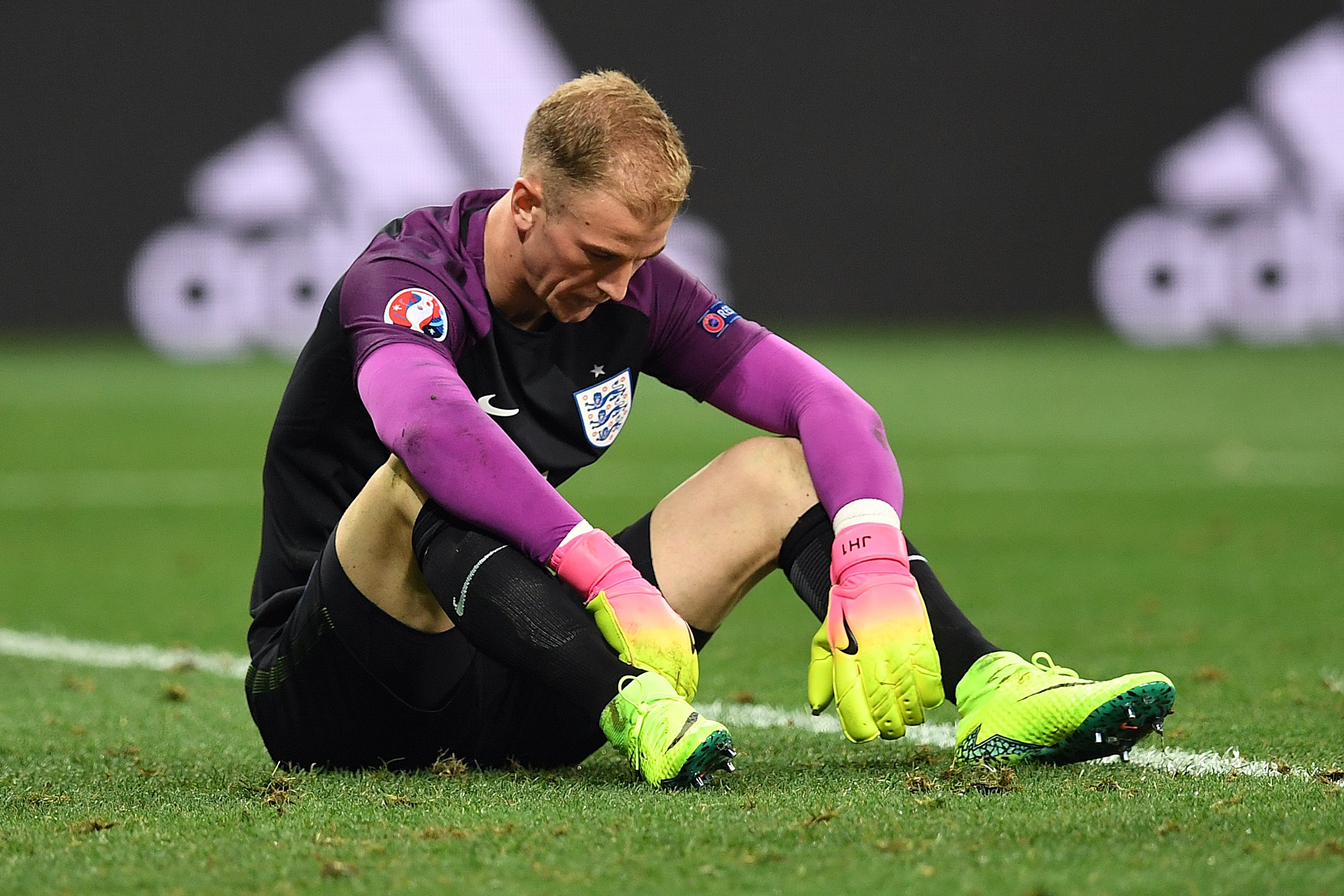 Joe Hart doi mat tuong lai bat dinh anh 1