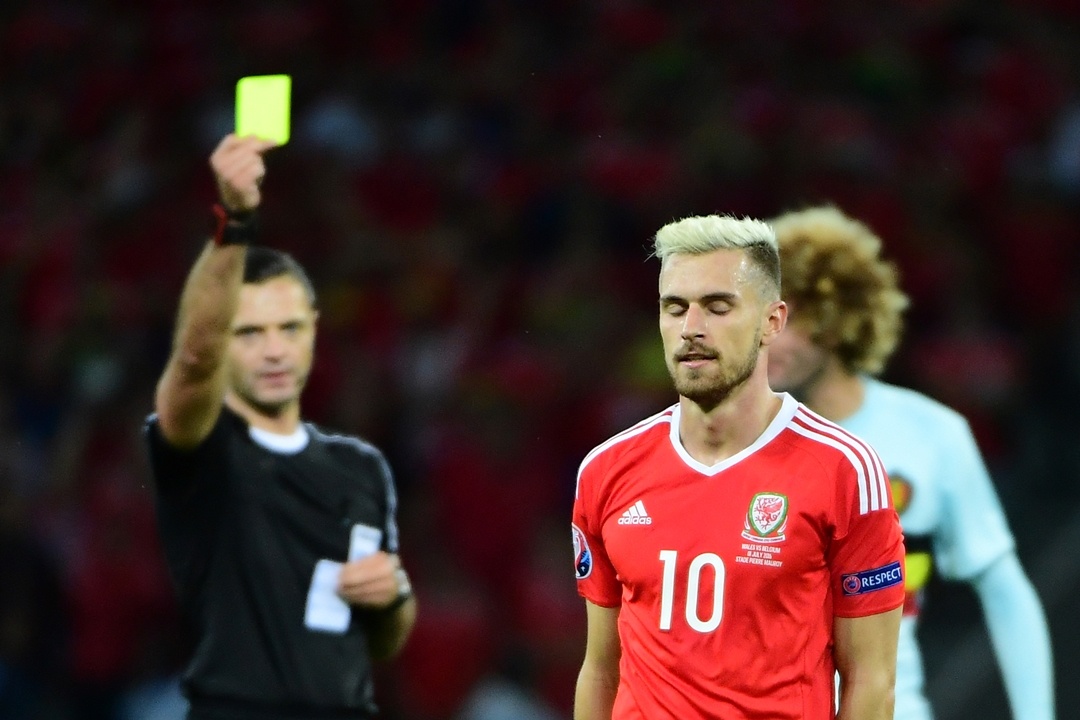 Aaron Ramsey, ke lo van trong ngay lich su cua Xu Wales hinh anh