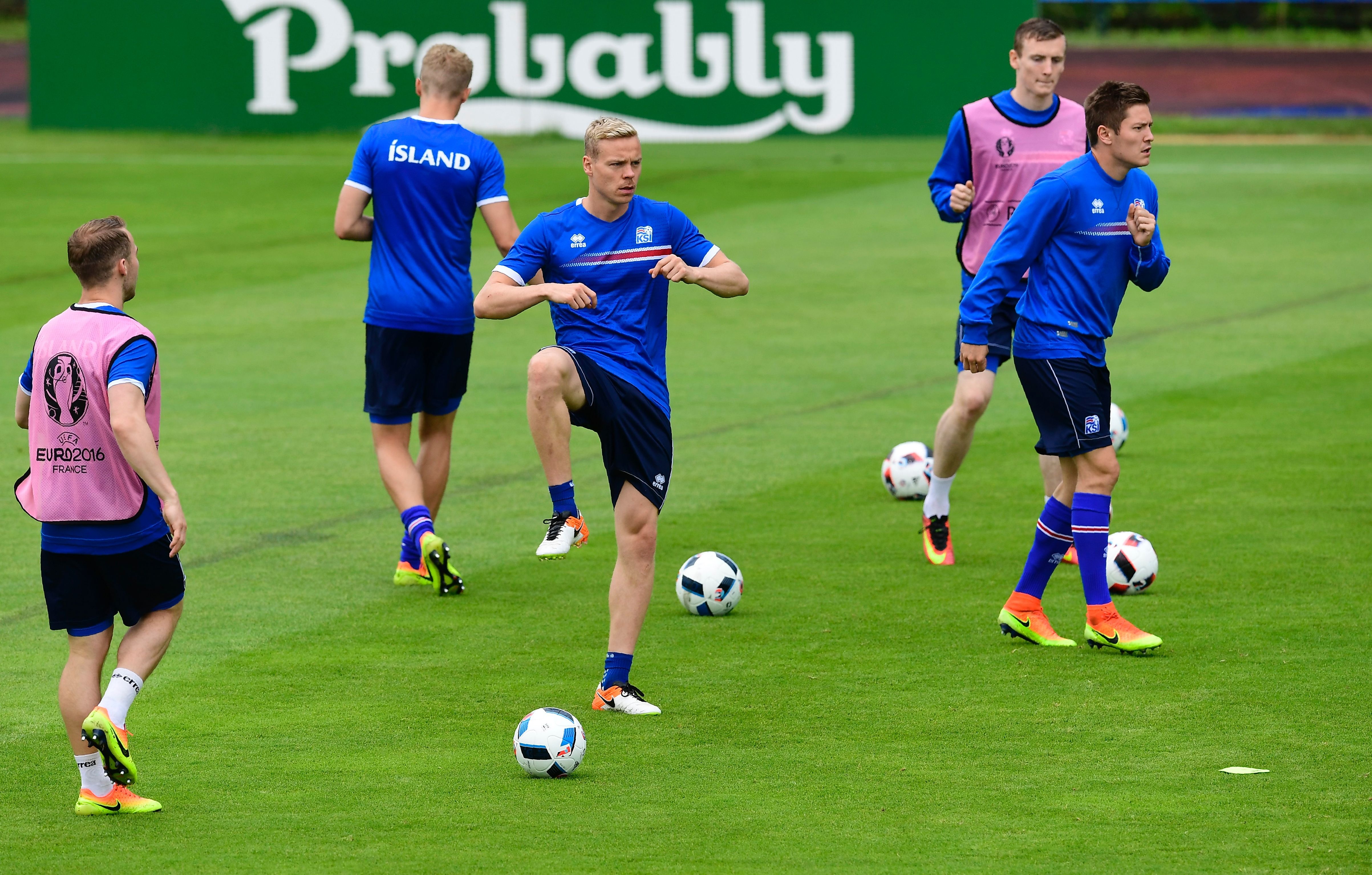 Pháp vs Iceland ảnh 2 Phap vs Iceland anh 2