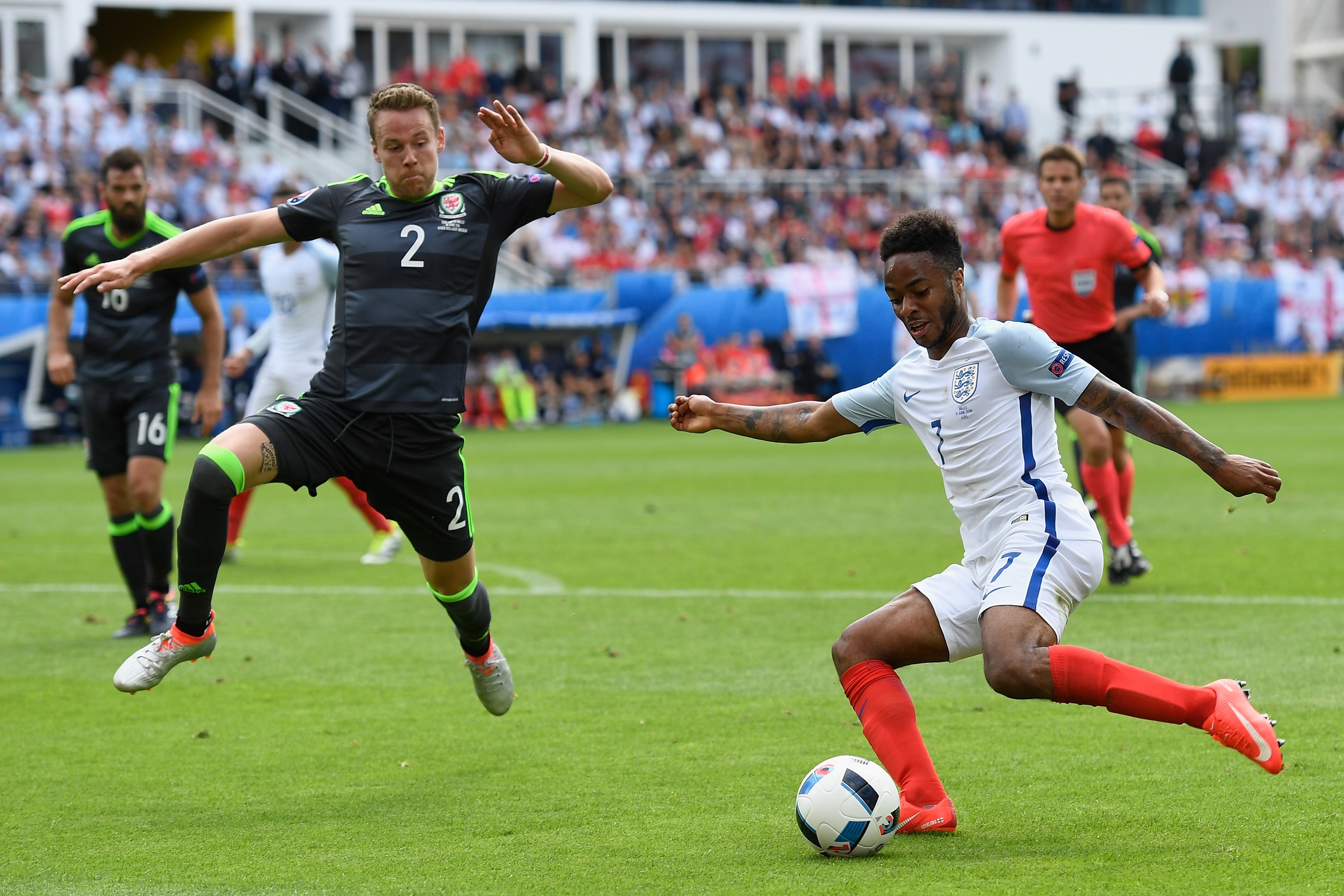 Xứ Wales nhận tin dữ ảnh 1 Xu Wales nhan tin du anh 1