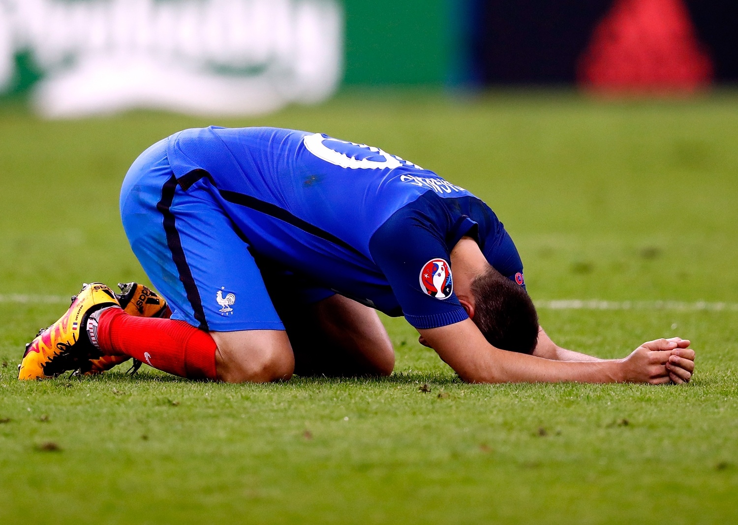 That bai cua Phap co phai bi kich cay dang? hinh anh