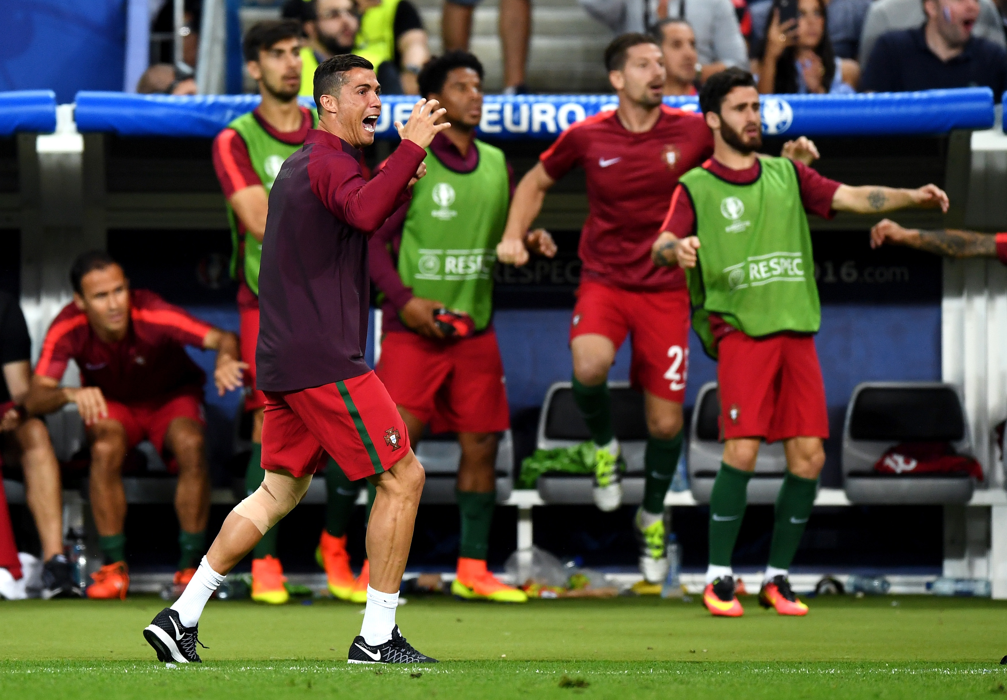 Ronaldo dinh chan thuong anh 1