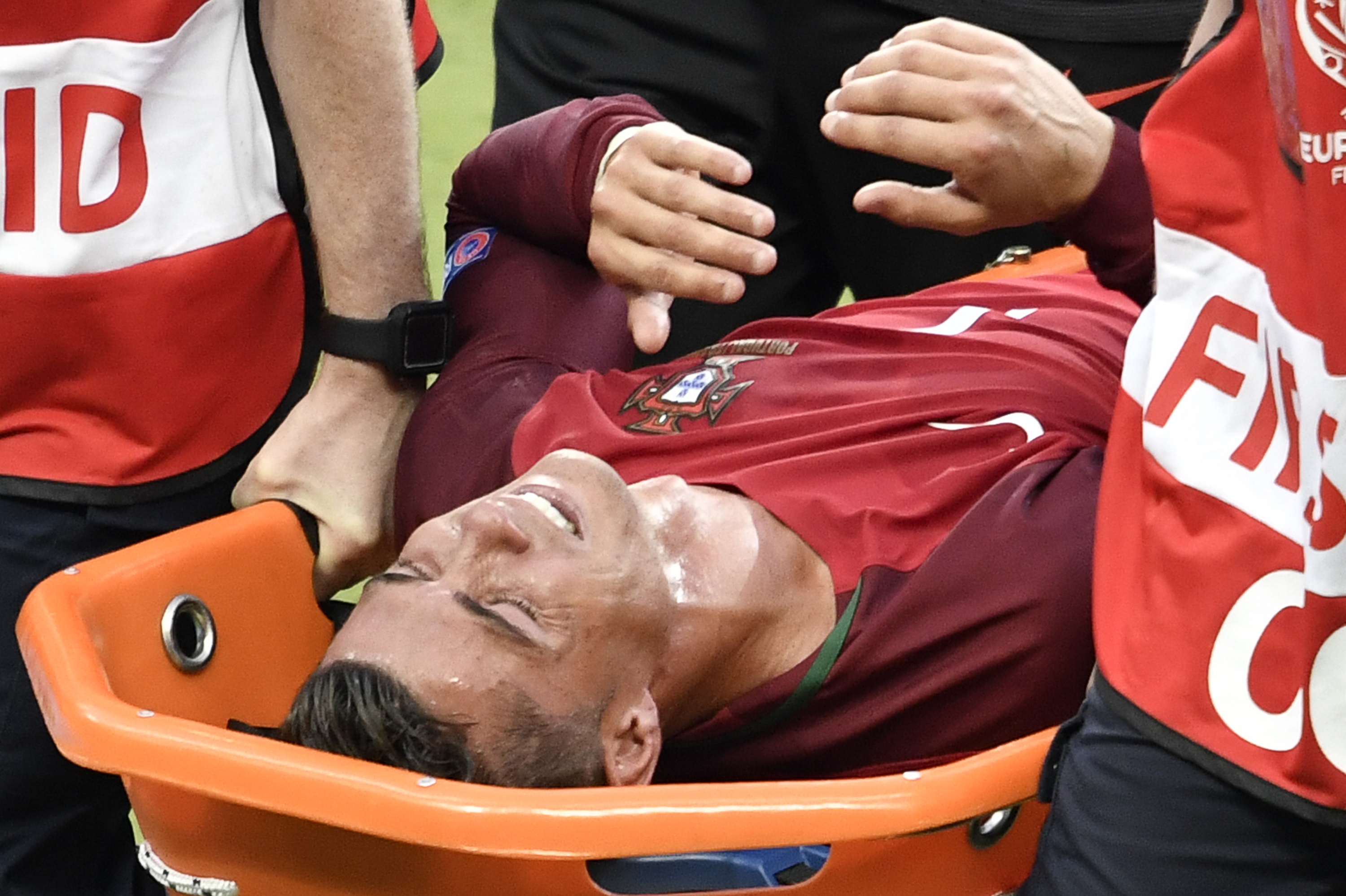 Cristiano Ronaldo: Sau vinh quang la ac mong doi cho hinh anh