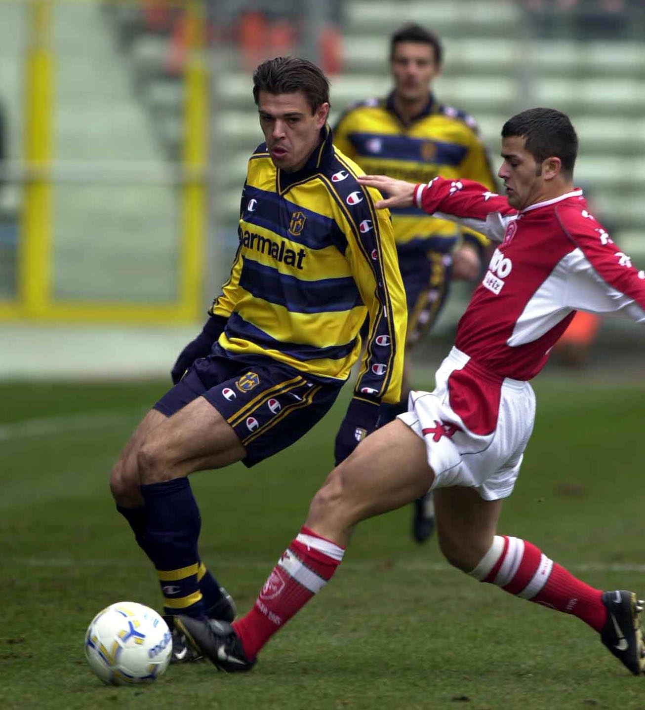 5 ban hop dong bi thoi phong sau Euro anh 4