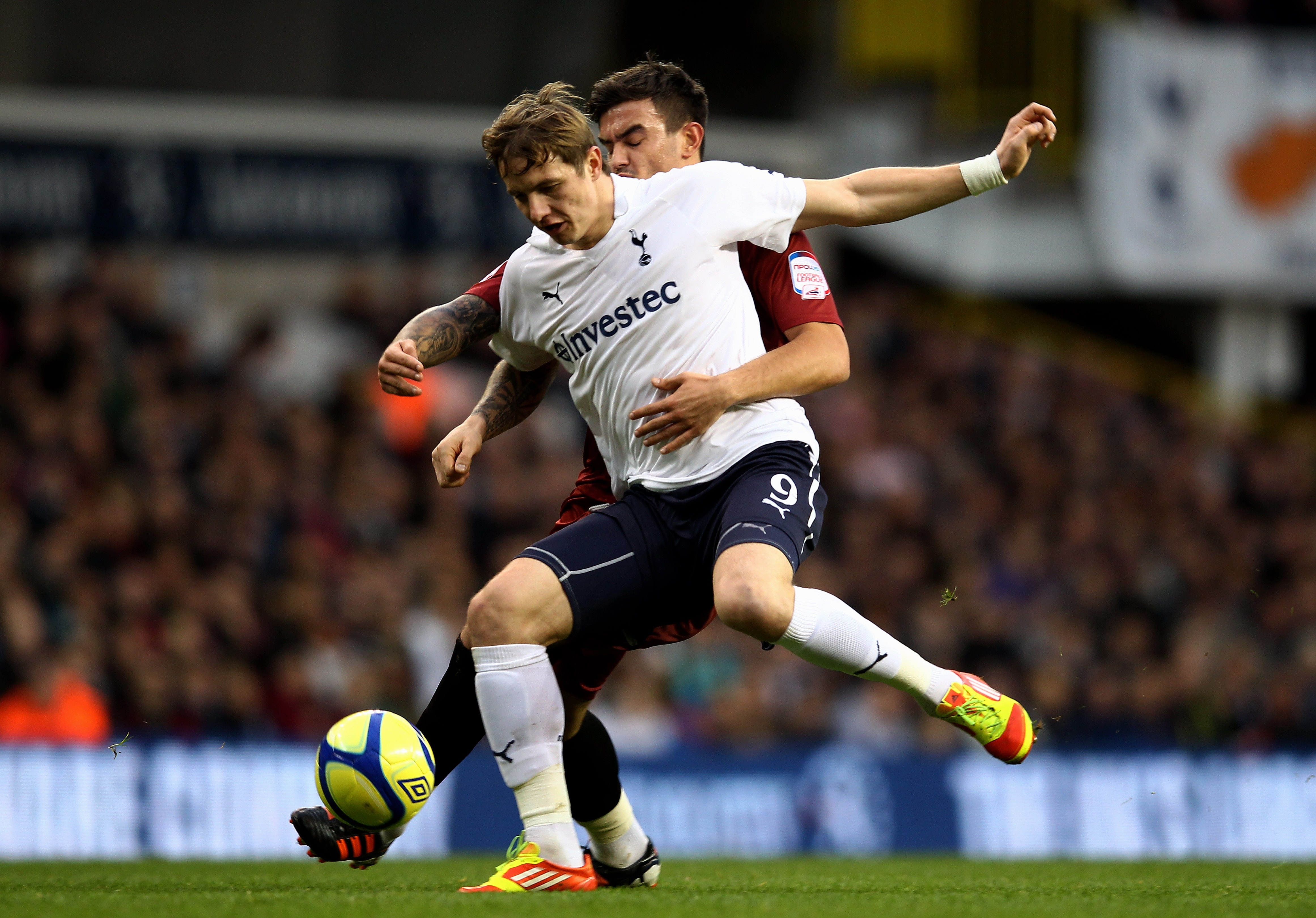 5 ban hop dong bi thoi phong sau Euro anh 10