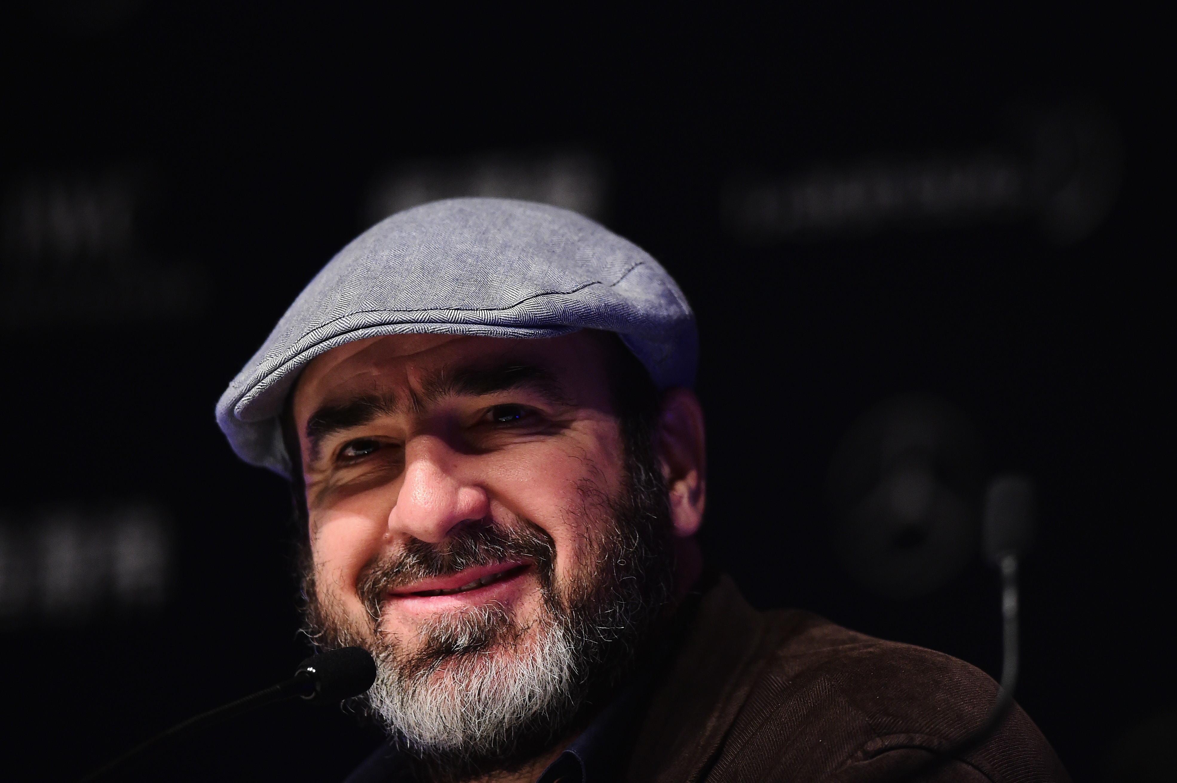 Ibrahimovic muốn trở thành vị thánh Manchester ảnh 2 Ibrahimovic muon tro thanh vi thanh Manchester anh 2