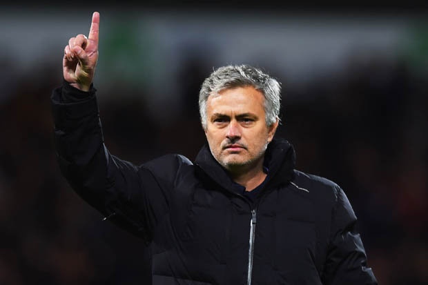 Mourinho dat muc tieu vo dich mua 2016/17 hinh anh