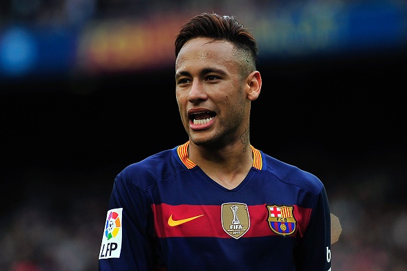 Lanh dao Barca tiet lo soc ve gia cua Neymar hinh anh