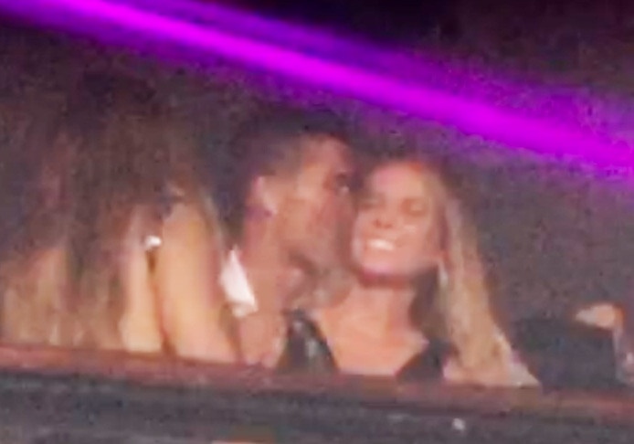 Ronaldo than mat voi bong hong bi an anh 2