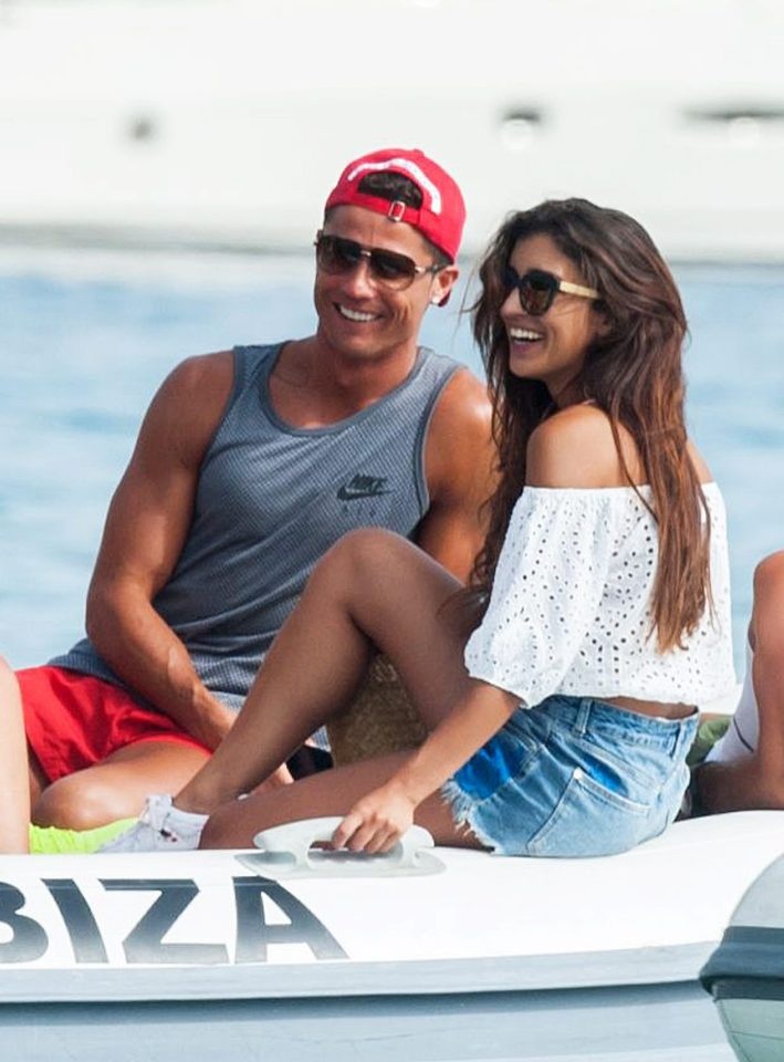 Ronaldo than mat voi bong hong bi an anh 5