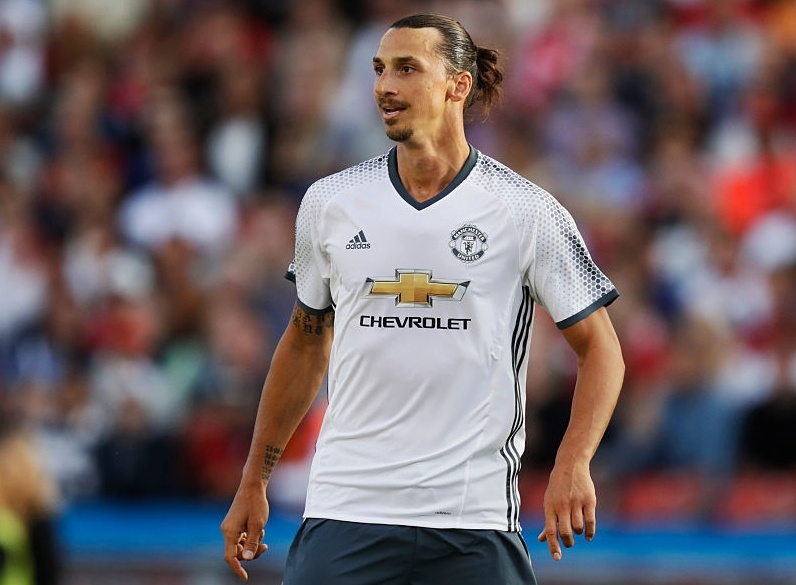 Hieu ung Ibrahimovic giup hang cong MU 'lot xac' hinh anh