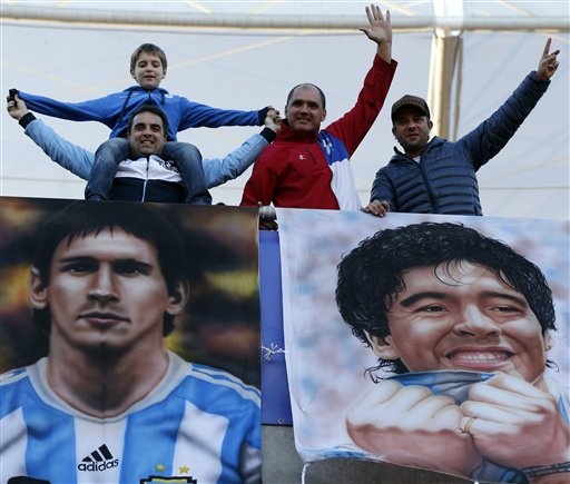 'Messi giỏi hơn Pele và Maradona ảnh 1 'Messi gioi hon Pele va Maradona anh 1