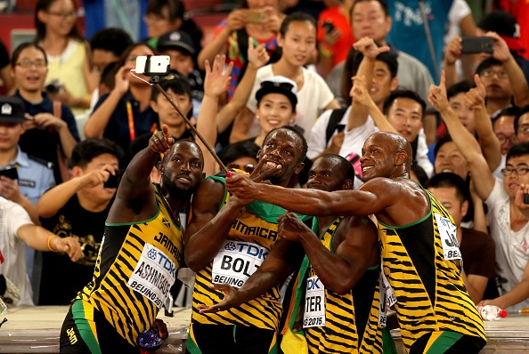 Con cuong selfie o lang Olympics hinh anh