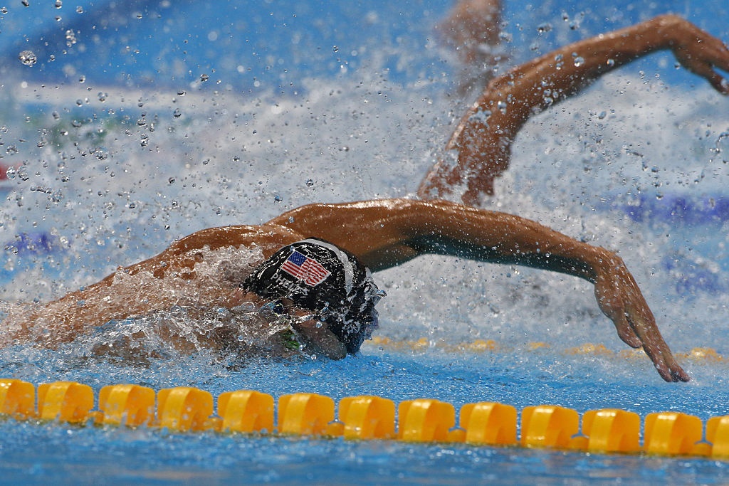 La quoc gia,  Michael Phelps se dung thu may? anh 2