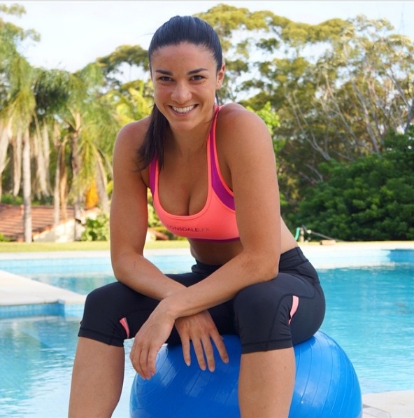 My nu Olympic gay sot voi than hinh goi cam anh 8