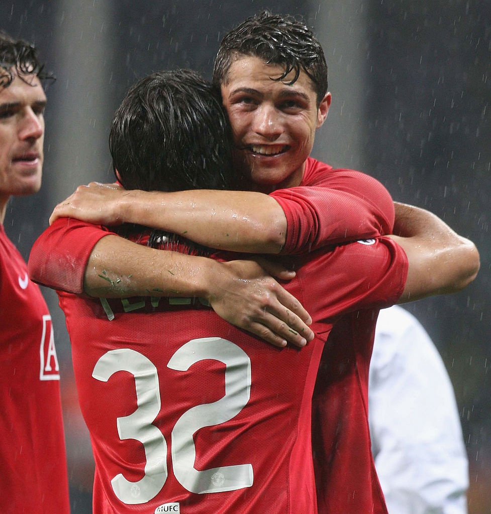 Ky niem 13 nam Ronaldo toi MU anh 8