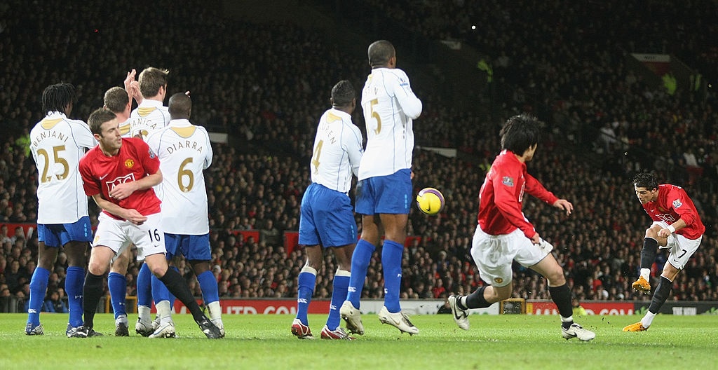 Ky niem 13 nam Ronaldo toi MU anh 6