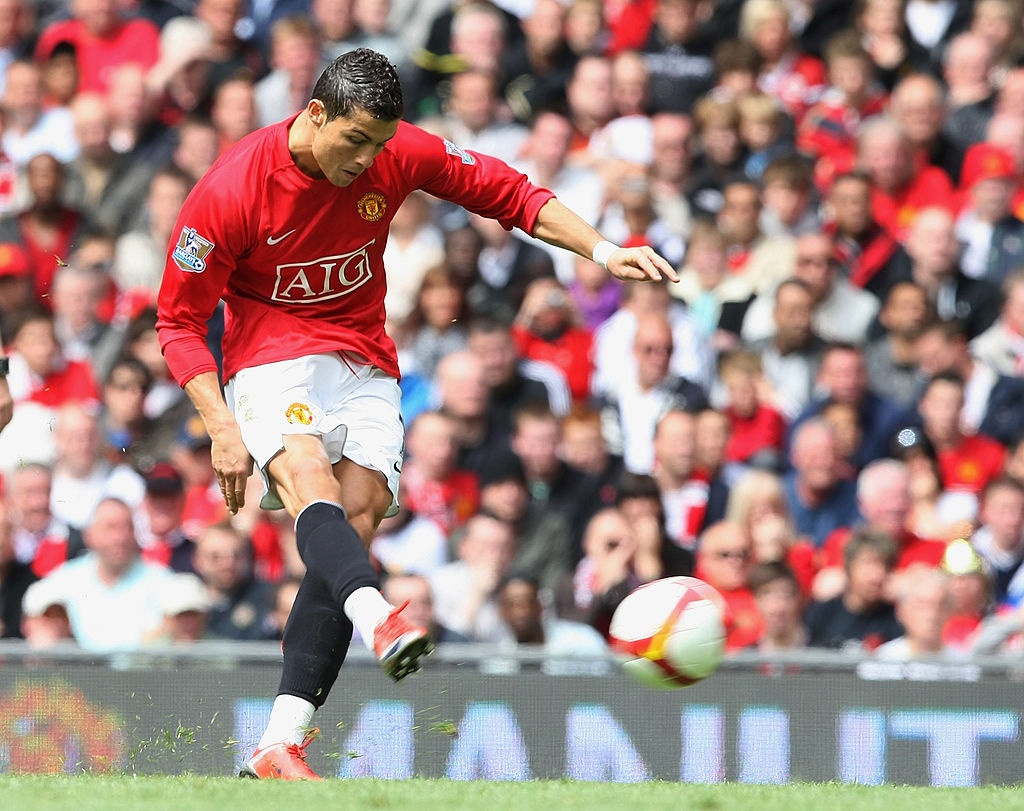 Ky niem 13 nam Ronaldo toi MU anh 11