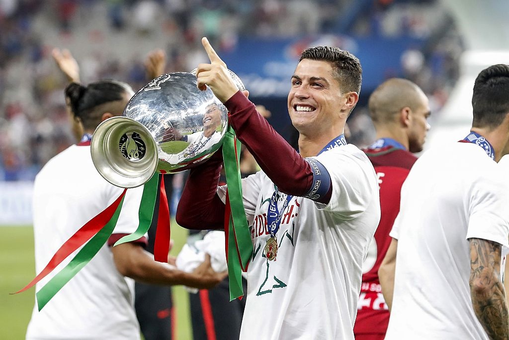 Ro 'béo' loại Ronaldo khỏi đội hình hay nhất mọi thời ảnh 1 Ro 'beo' loai Ronaldo khoi doi hinh hay nhat moi thoi anh 1