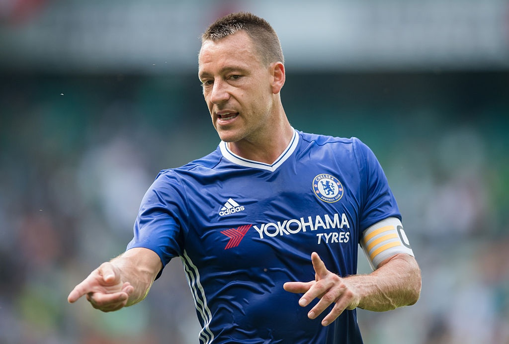 HLV tuyen Anh gay soc voi John Terry hinh anh