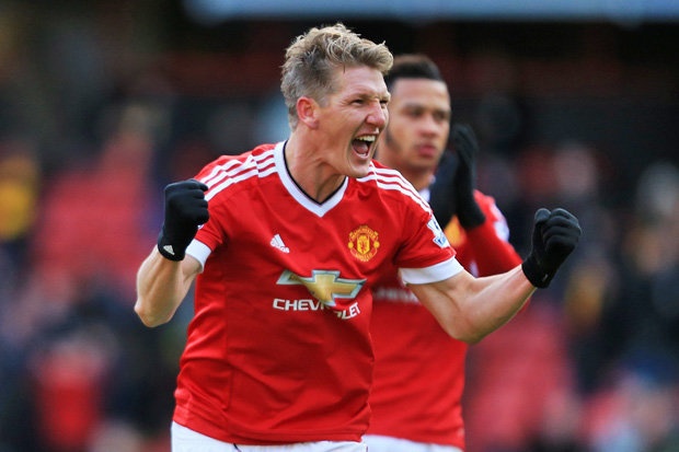 Mourinho lai gay soc voi tuong lai Schweinsteiger hinh anh
