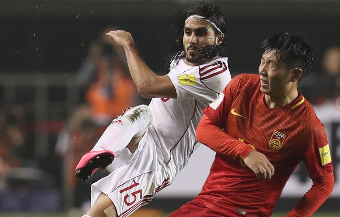 Noi bo dau to sau that bai tui ho cua Trung Quoc truoc Syria hinh anh