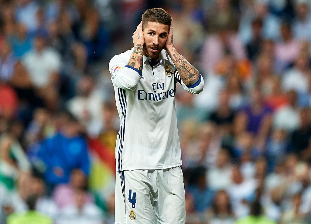 'Virus FIFA' tan pha Real va Barca hinh anh