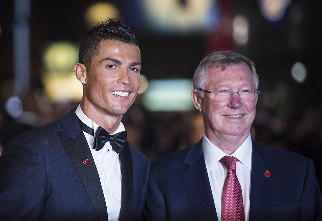 Pha Real, Sir Alex muon bien Ronaldo thanh dong doi Messi hinh anh