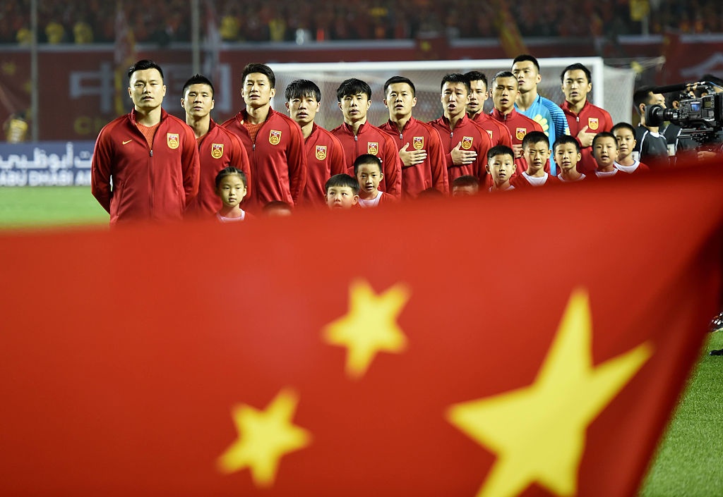 Cười bóng đá Trung Quốc, trò lố của người Anh ảnh 1 Cuoi bong da Trung Quoc, tro lo cua nguoi Anh anh 1