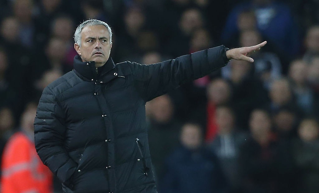Ru bo 'chat MU', gio la the gioi cua Mourinho hinh anh