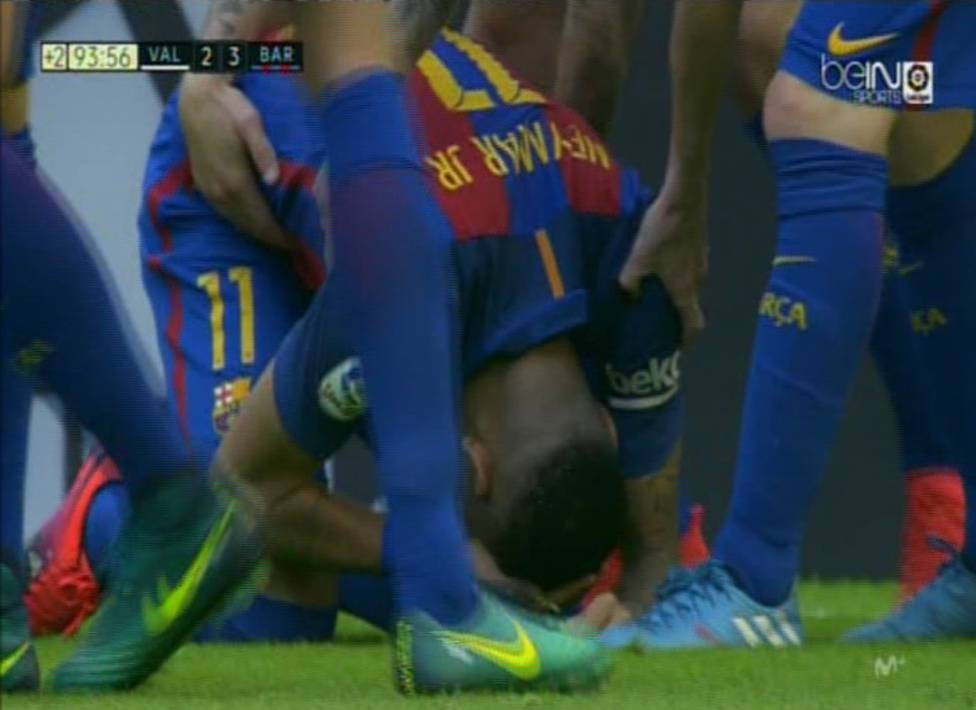 Valencia vs Barcelona ảnh 6 Valencia vs Barcelona anh 6