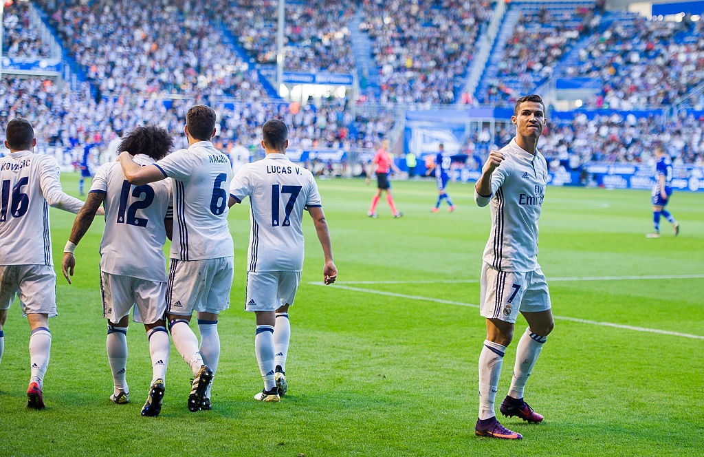 Ronaldo phat thong diep danh thep den the gioi anh 3