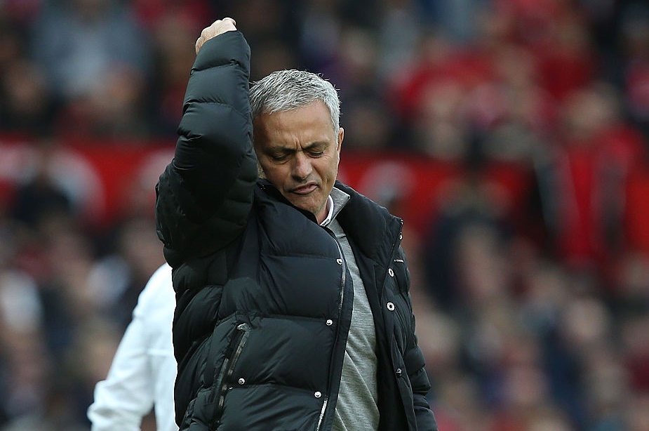 Hoa Burnley, MU sap nhan them hung tin hinh anh