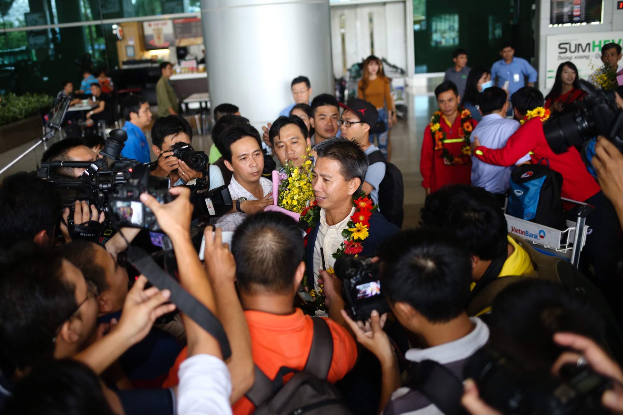 HLV Hoang Anh Tuan phat bieu anh 1