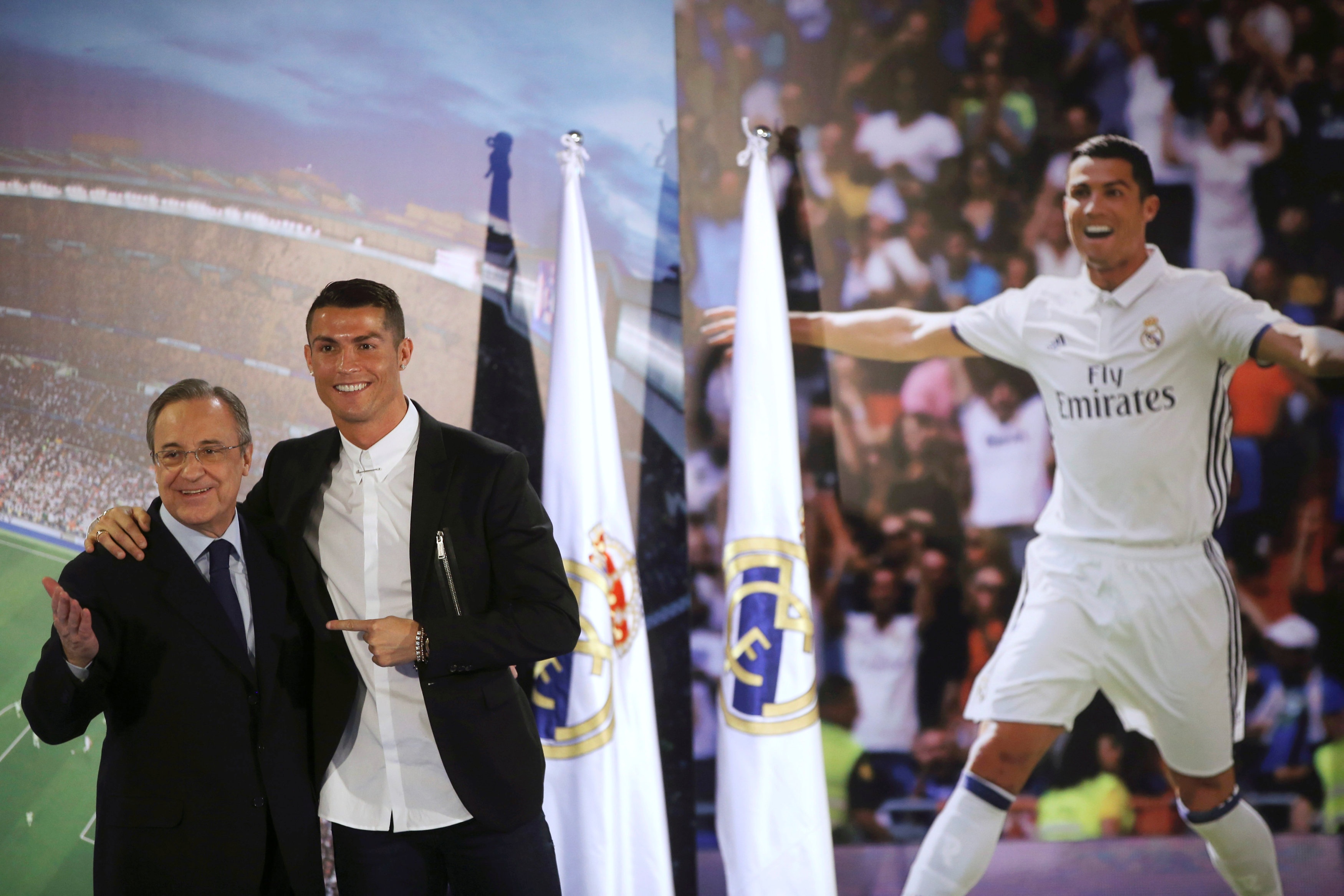 Ronaldo,  huyen thoai song cua Real Madrid anh 3