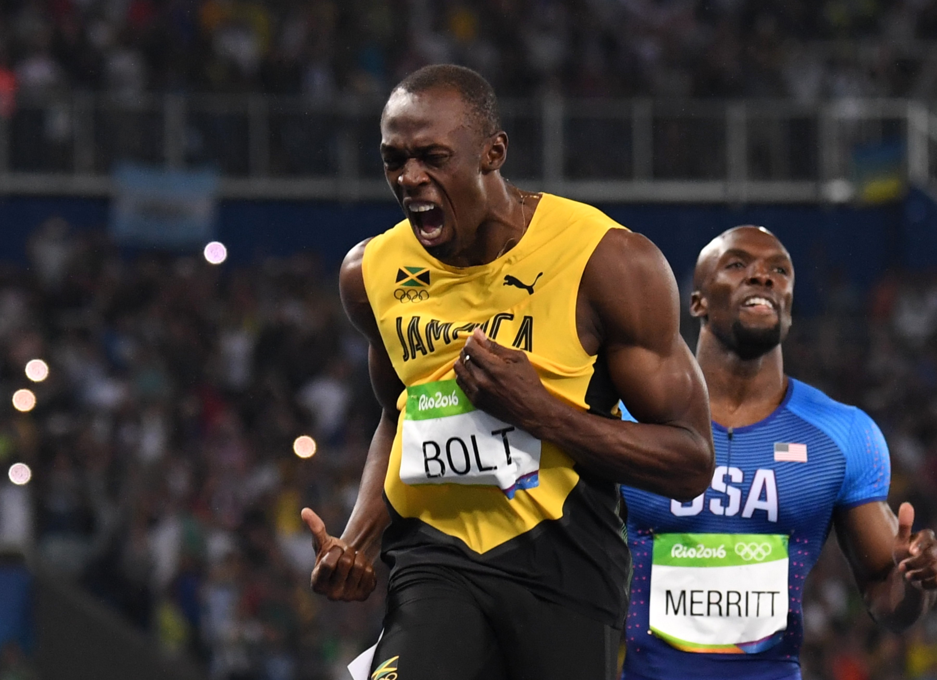 Usain Bolt vs Ronaldo: Meo nao can miu nao hinh anh