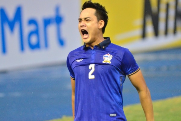 Chi nguoi Thai co the tu ngan minh vo dich AFF Cup hinh anh