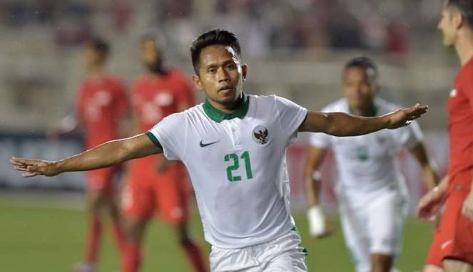 Viet Nam vs Indonesia: La bai tay Vermansyah hinh anh