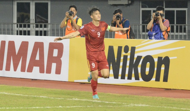 Không cần như Messi, lịch sử vẫn gọi tên Công Vinh ảnh 3 Khong can nhu Messi, lich su van goi ten Cong Vinh anh 3