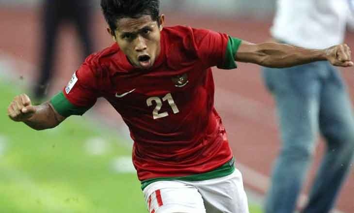 Tien ve Indonesia tuyen chien DT Viet Nam hinh anh