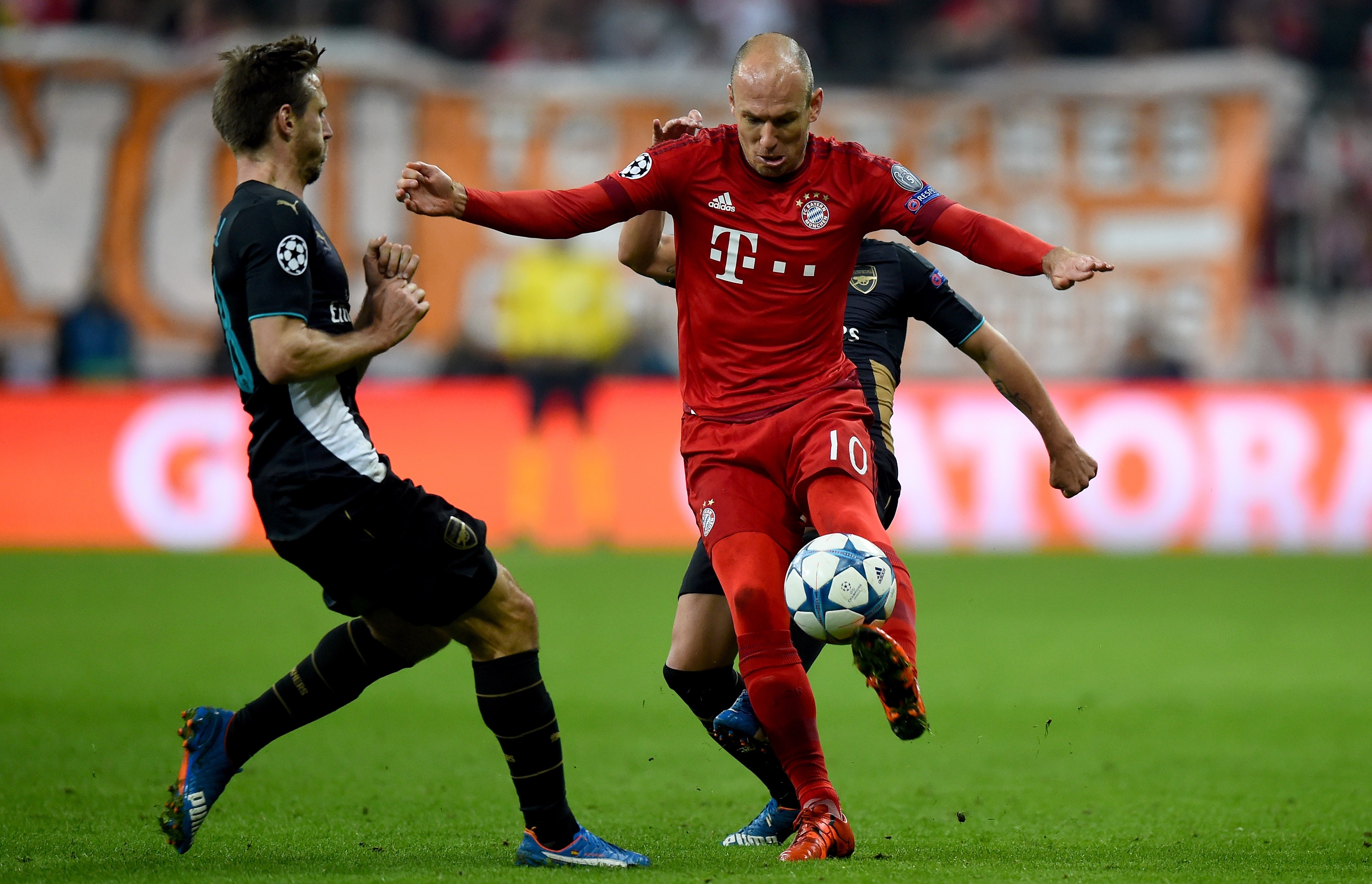 Arsenal không việc gì phải run rẩy trước Bayern ảnh 1 Arsenal khong viec gi phai run ray truoc Bayern anh 1