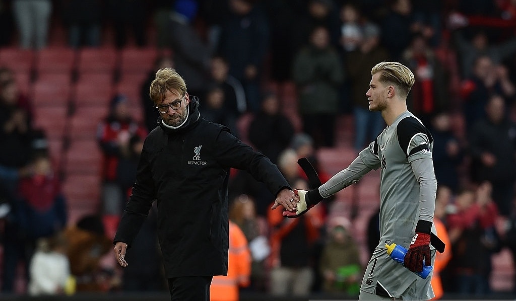 Bênh học trò, Klopp gây chiến anh em nhà Neville ảnh 2 Benh hoc tro, Klopp gay chien anh em nha Neville anh 2